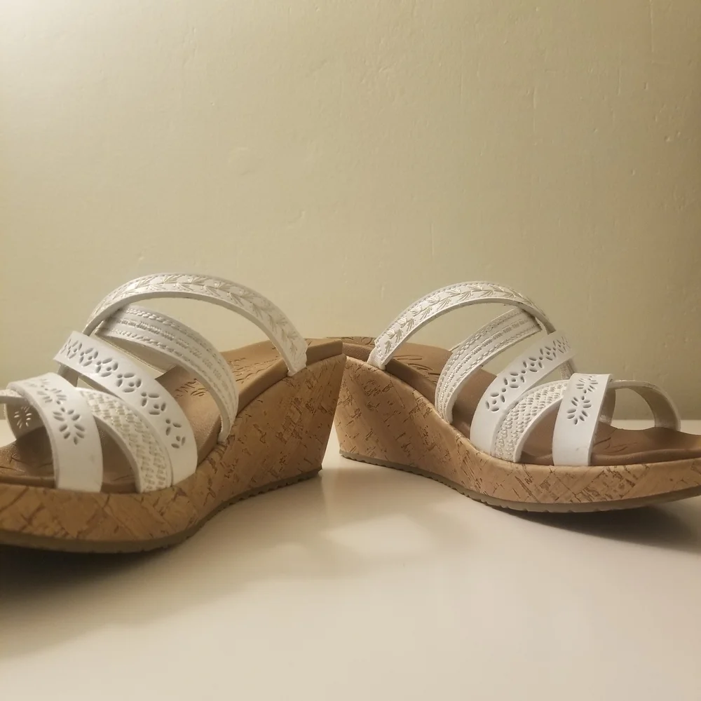 Skechers White Wedge Sandals - Picture 6 of 9